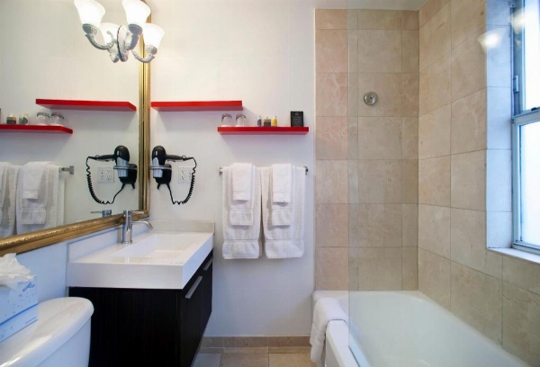 Red South Beach Hotel image 18